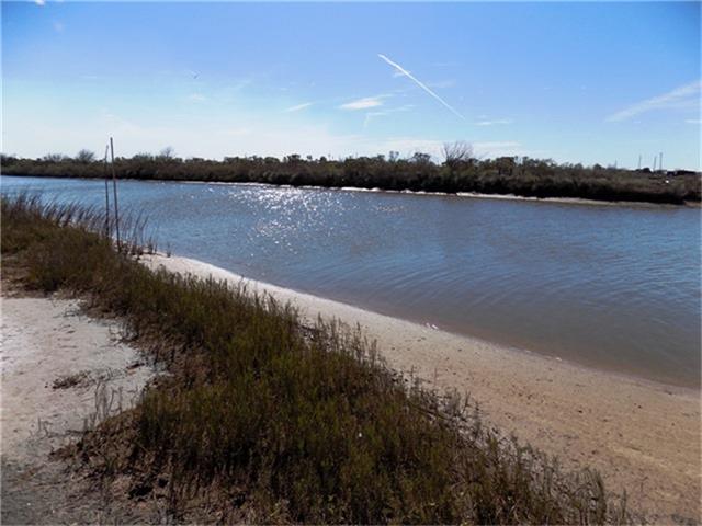 1805 Hall Road, Sargent, TX 77414