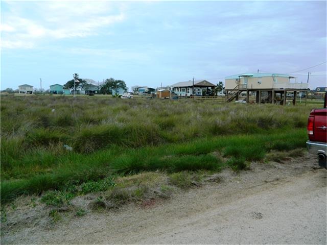 6274 Marlin, Sargent, TX 77414