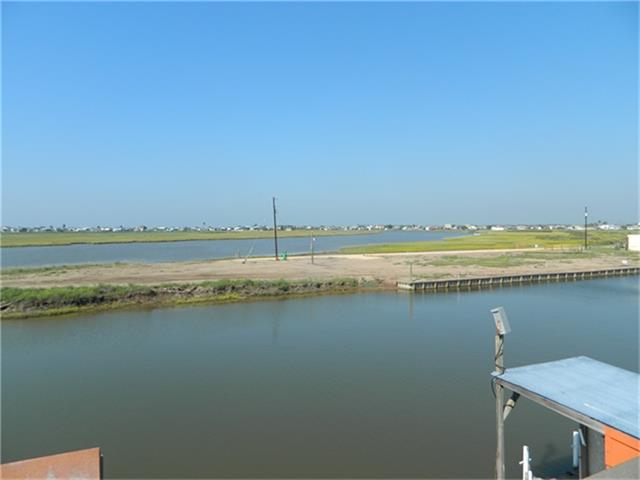 975 Gulfview, Sargent, TX 77414