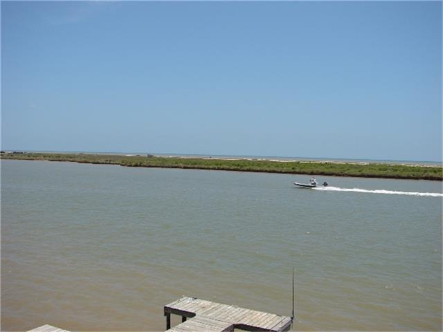 17116 Intracoastal Drive, Sargent, TX 77414