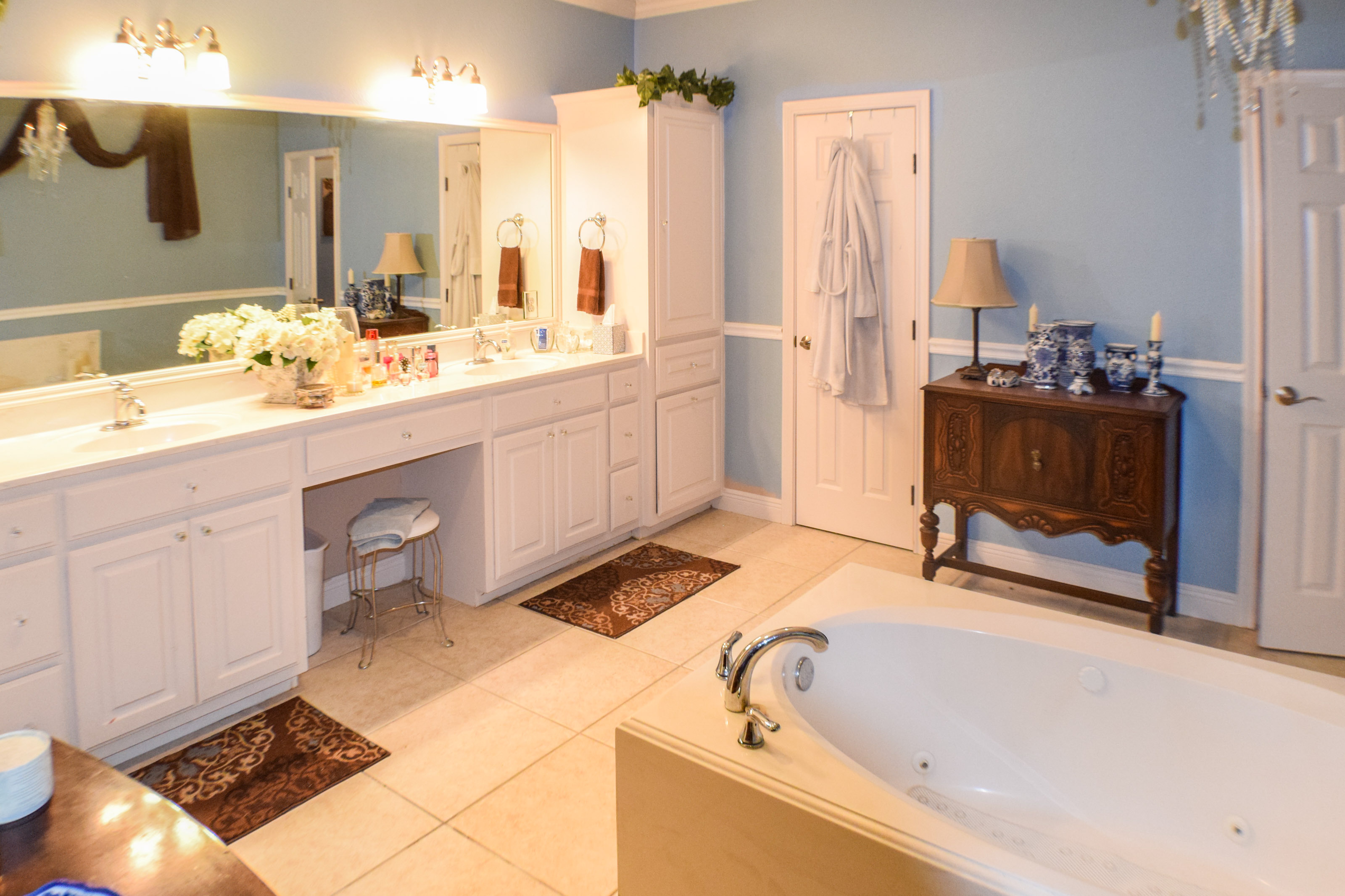 112 Camilla Cir, Bellville, TX 77418