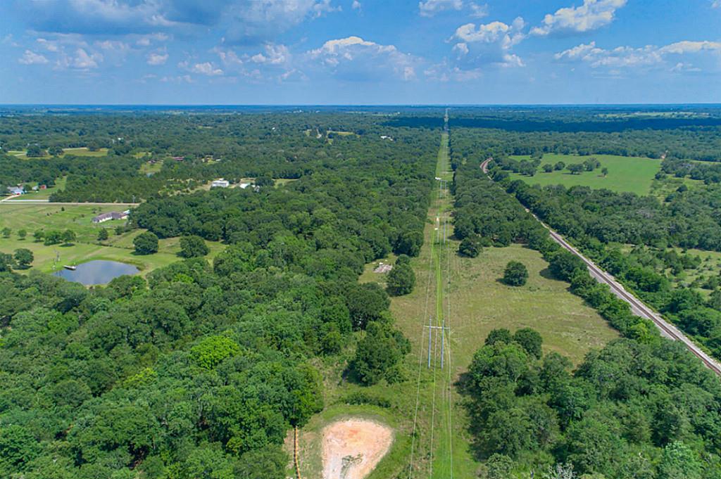 761 Meadow Bend Road, Bellville, TX 77418