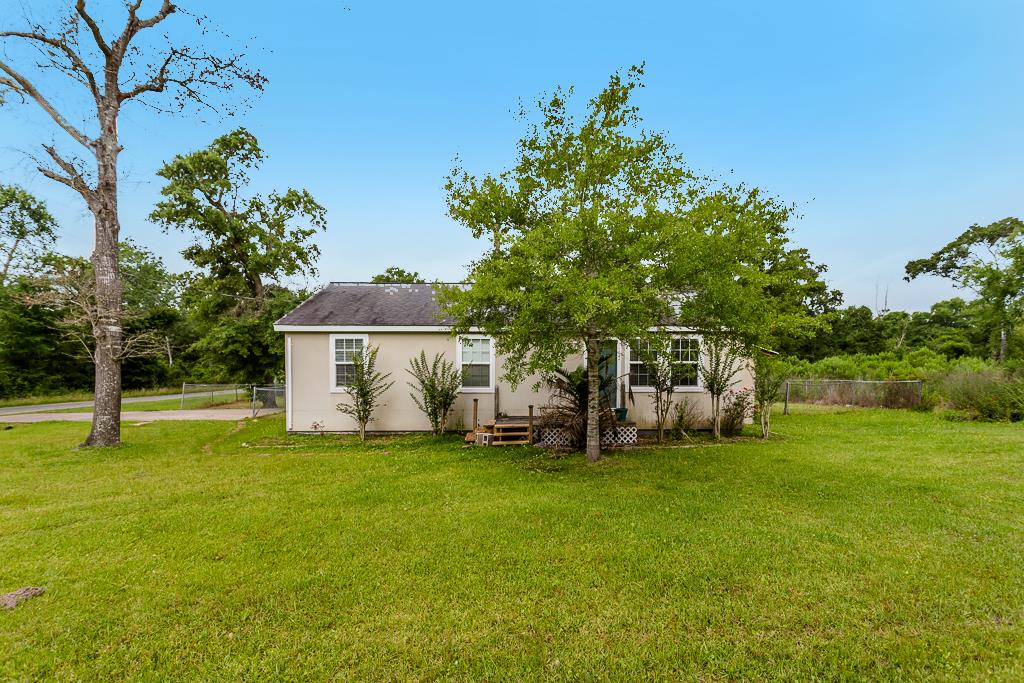 24824 Kerry, Hempstead, TX 77445