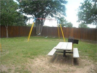 400 Echols Street, Prairie View, TX 77446