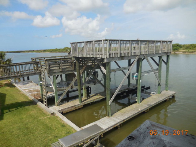 Matagorda, TX 77457