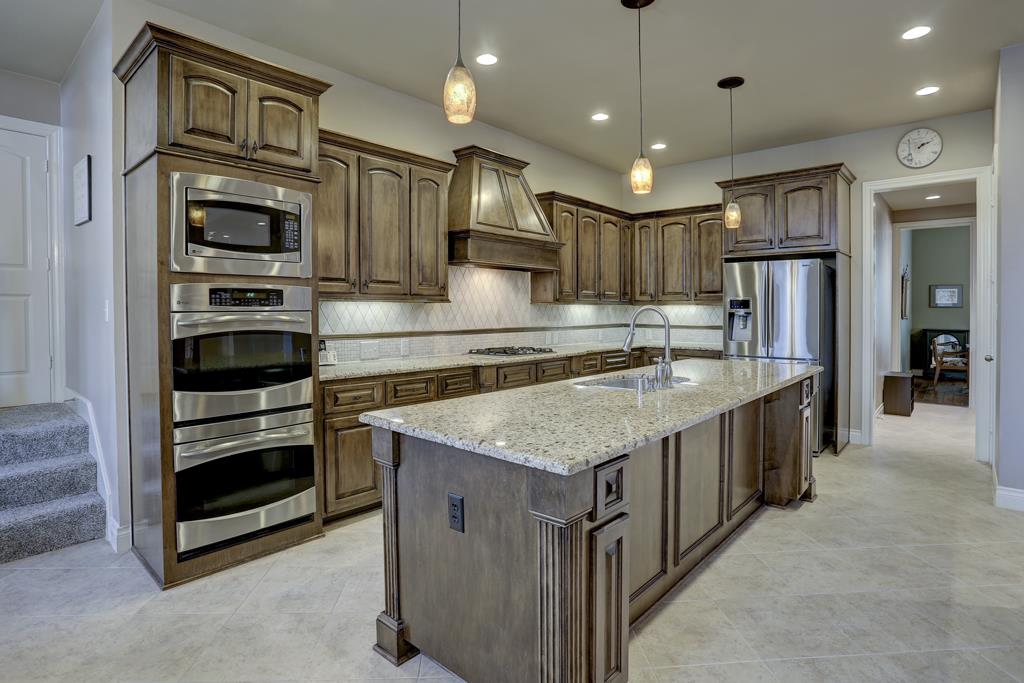 8715 Stowe Creek Lane, Missouri City, TX 77459