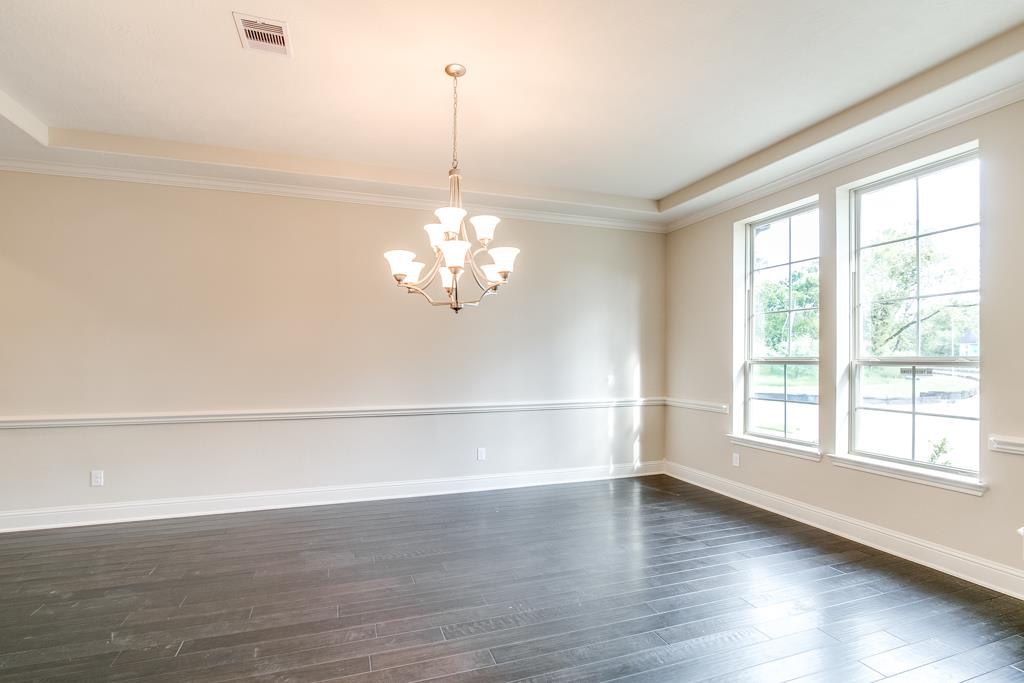 9611 Plaza Point, Missouri City, TX 77459