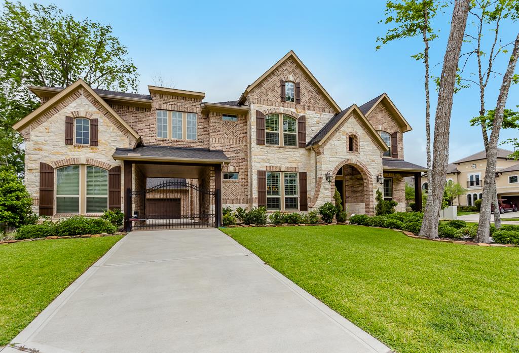 2 Aliano Court, Missouri City, TX 77459