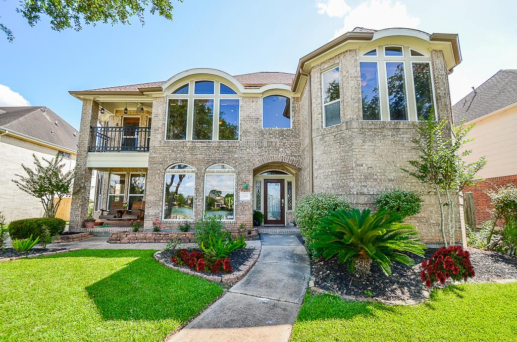 2711 Lakeside Village Drive, Missouri City, TX 77459