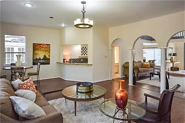 2219 Glenn Lakes Lane, Missouri City, TX 77459