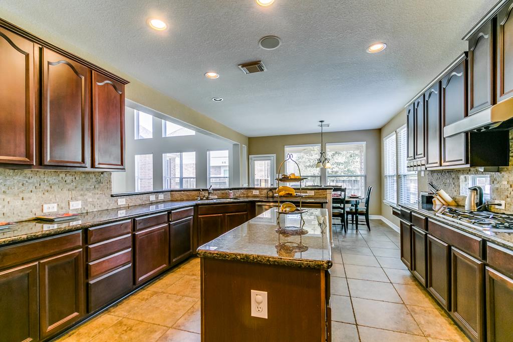 8823 Tangier Turn, Missouri City, TX 77459