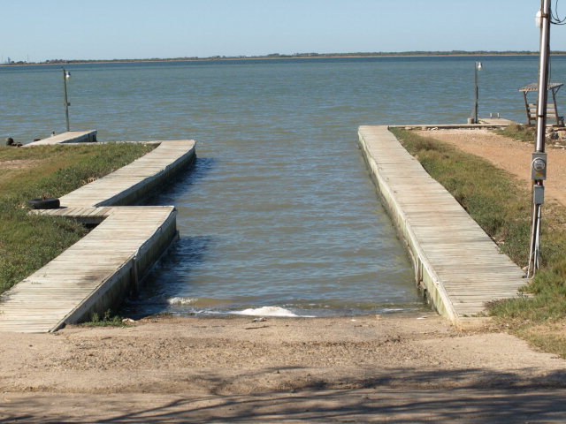 19-21 Speckled Trout Loop, Palacios, TX 77465