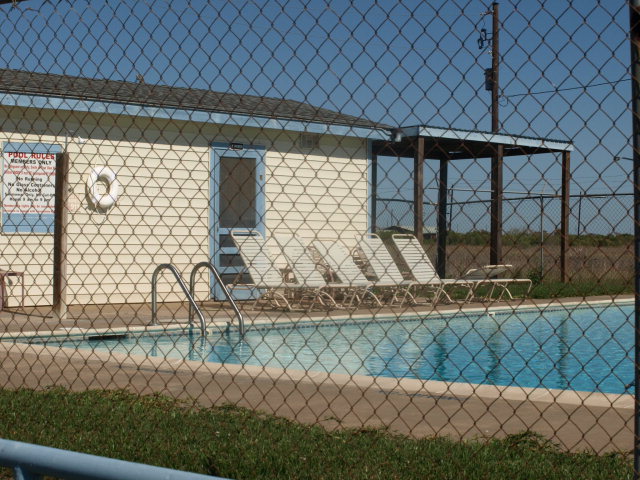19-21 Speckled Trout Loop, Palacios, TX 77465