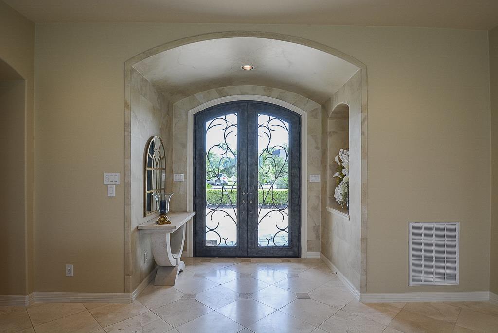 8926 Lady Laura Lane, Richmond, TX 77469