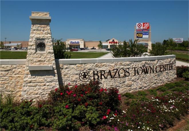 2022 Opal Field Lane, Rosenberg, TX 77469