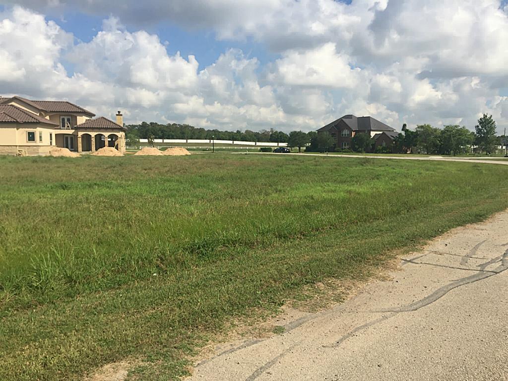 9014 Majesty Lane, Richmond, TX 77469