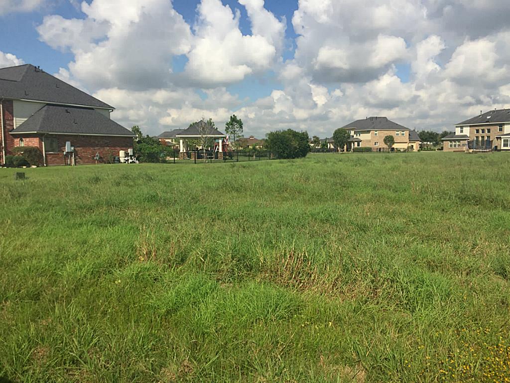 9014 Majesty Lane, Richmond, TX 77469
