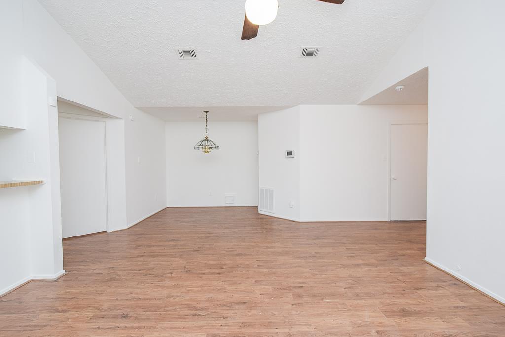 4625 Greenwood Drive, Rosenberg, TX 77471