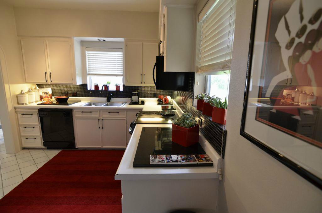 13902 Stafford Road, Stafford, TX 77477