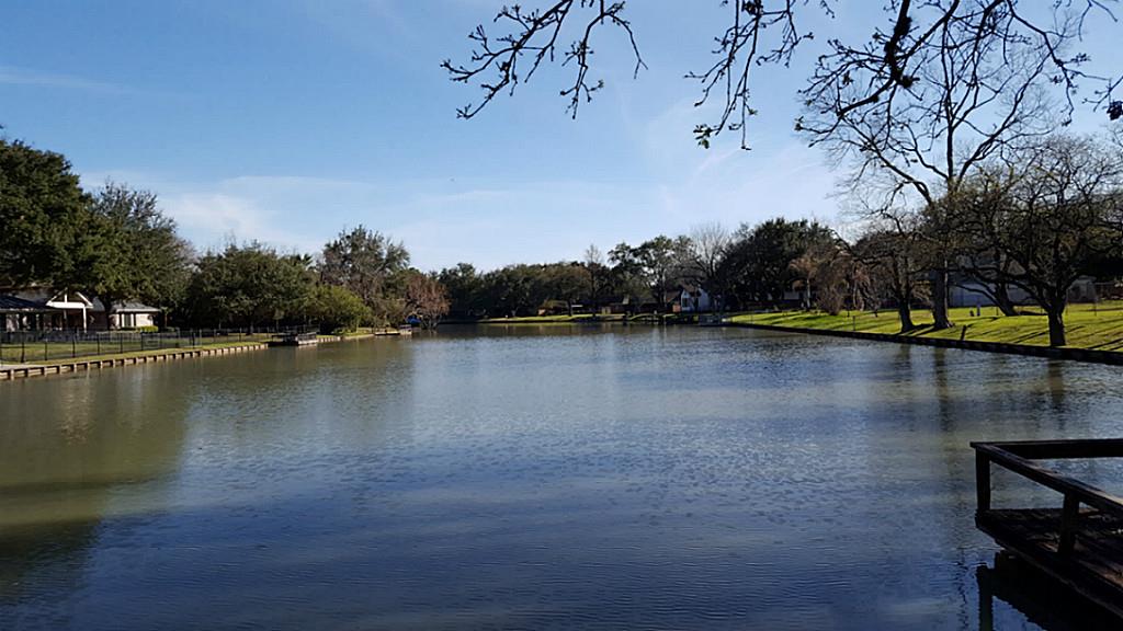 302 Piedmont Street, Sugar Land, TX 77478