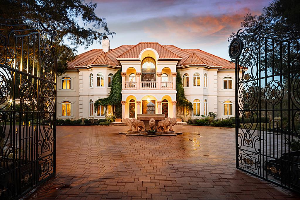 5124 Palm Royale Boulevard, Sugar Land, TX 77479
