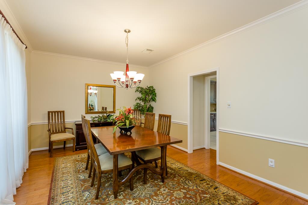 1302 Gray Hills Court, Sugar Land, TX 77479