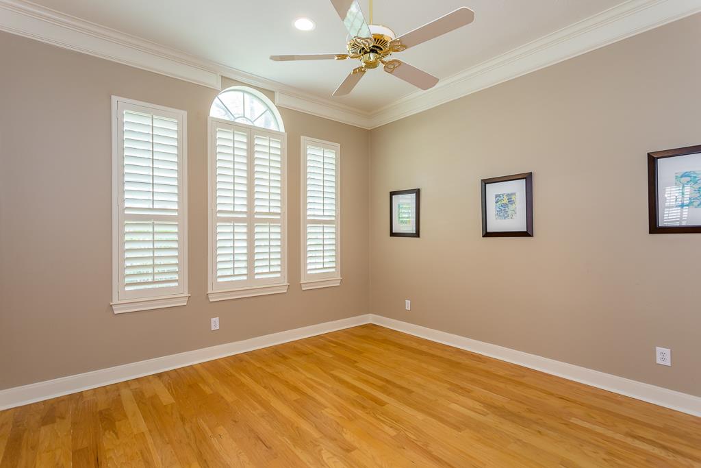 40 Fosters Green Drive, Sugar Land, TX 77479