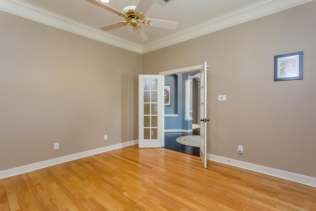40 Fosters Green Drive, Sugar Land, TX 77479