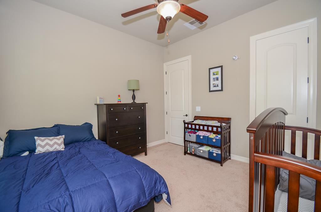 4815 Fairford Drive, Sugar Land, TX 77479