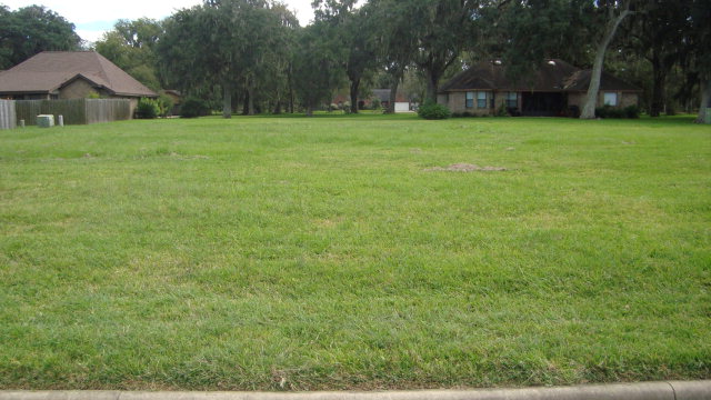 251 Freeman, West Columbia, TX 77486