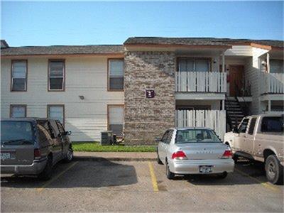 1000 N 13th Street, West Columbia, TX 77486