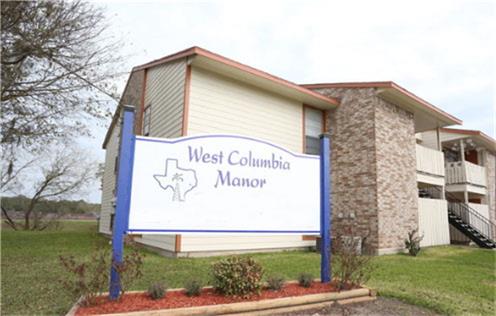 1000 N 13th Street, West Columbia, TX 77486