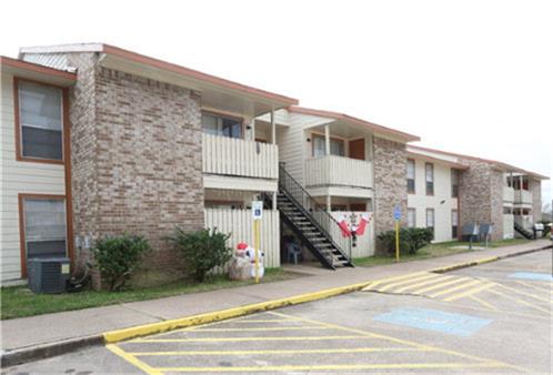 1000 N 13th Street, West Columbia, TX 77486