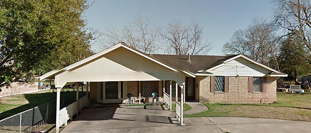 603 Moutray Avenue, Wharton, TX 77488