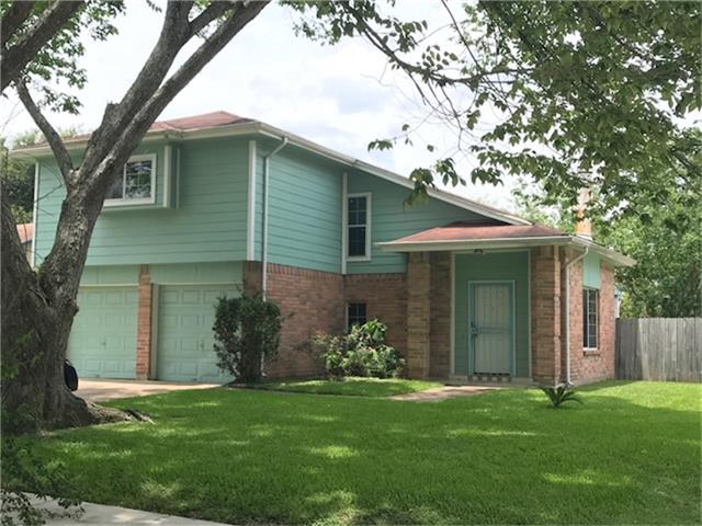 7530 Maczali Drive, Houston, TX 77489