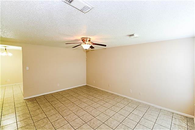 7704 Sign Street, Houston, TX 77489