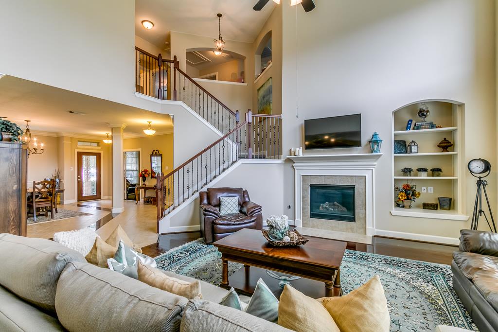 2810 Kestrel Trace Lane, Katy, TX 77494