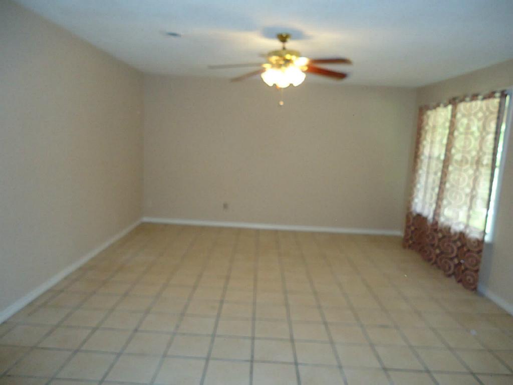 1406 N Circle Park, Pasadena, TX 77504