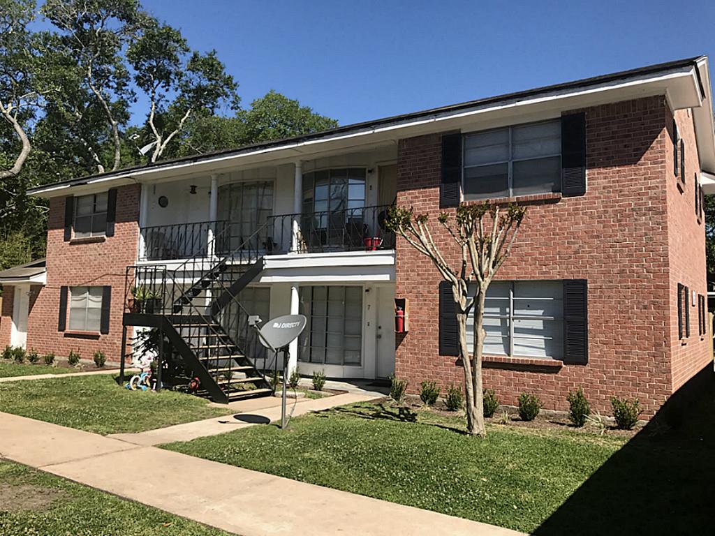 404 S Hood, Alvin, TX 77511