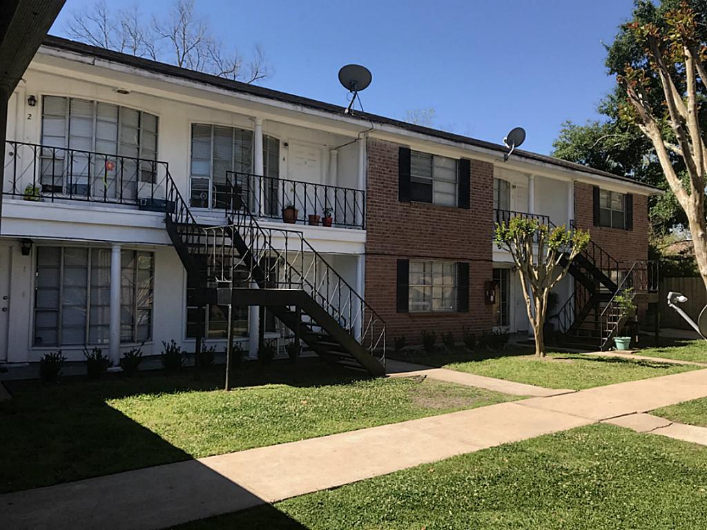 404 S Hood, Alvin, TX 77511
