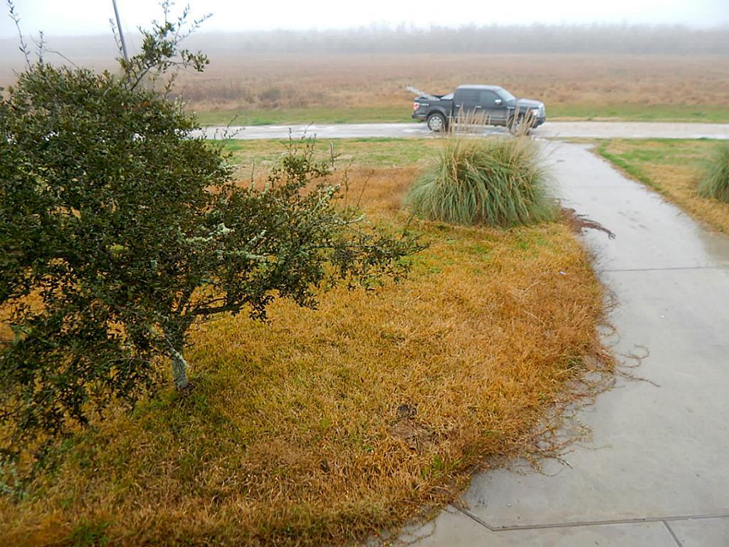 870 Bayou, Smith Point, TX 77514