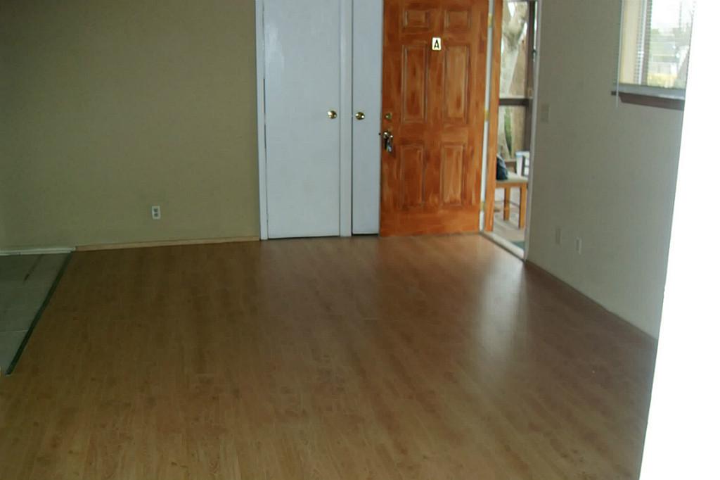 4445 13th, Bacliff, TX 77518
