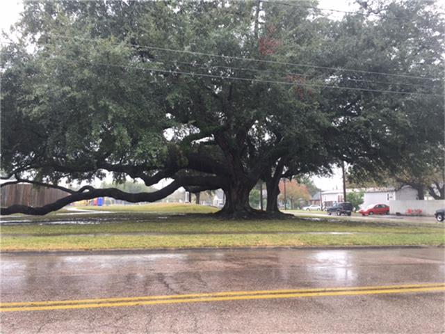 500 N 4th, Baytown, TX 77520