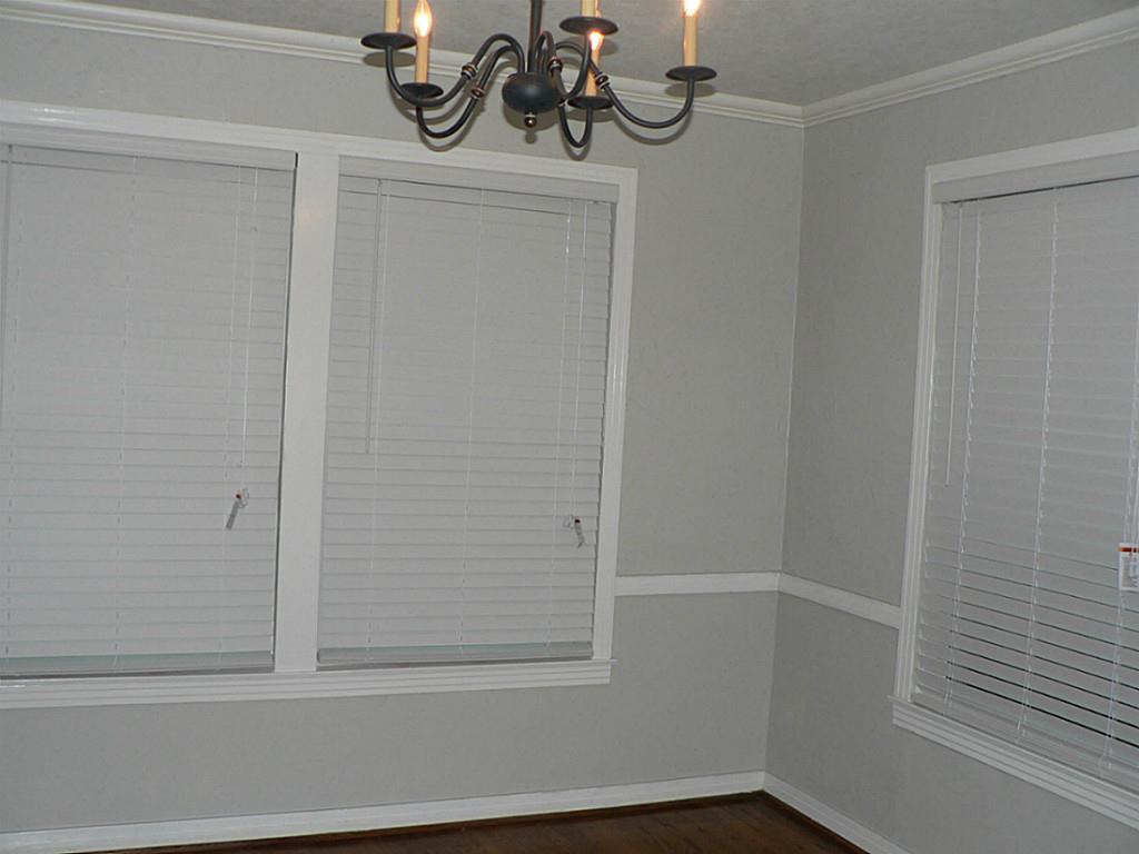 704 W James Street, Baytown, TX 77520