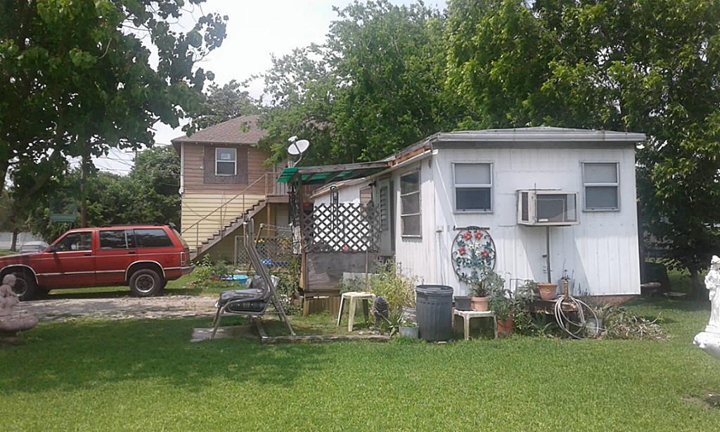 1314 Burbank Street, Baytown, TX 77520