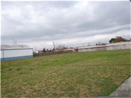 2918 N Main, Baytown, TX 77521