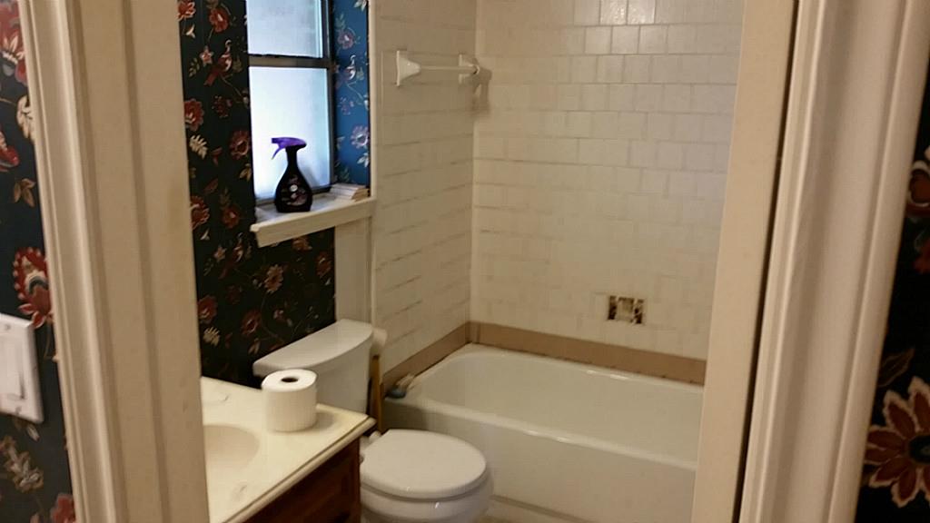 3906 Montego Drive, Baytown, TX 77521