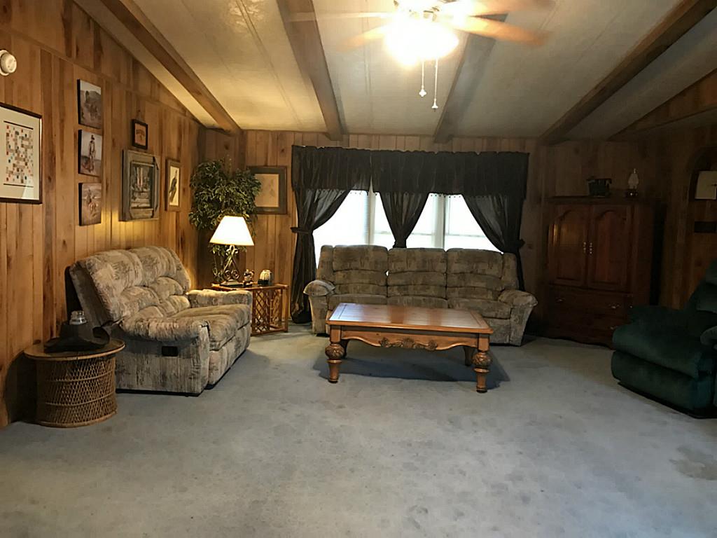 53 County Road 4291, Dayton, TX 77535