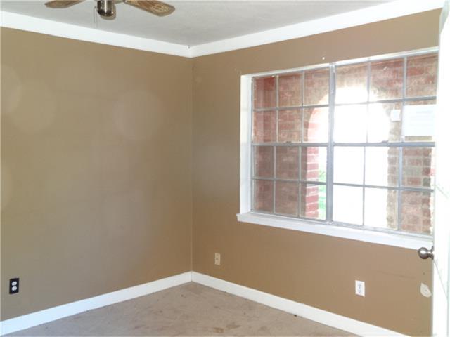 4711 29th Street, Dickinson, TX 77539