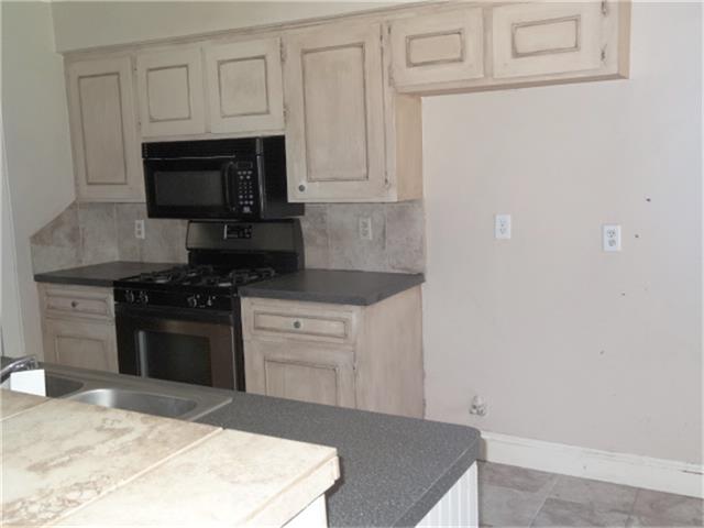 4711 29th Street, Dickinson, TX 77539